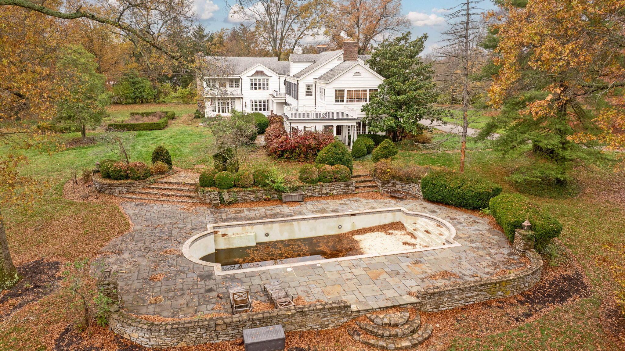 7805 Brill Road Cincinnati, OH 45243 - Photo 23 of 139 23-web-or-mls-7805BrillRoad_Hommati102 (