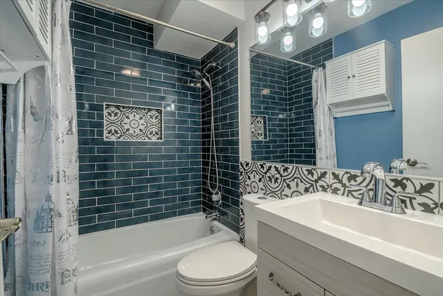 $227,999 | 4623 North Chester Avenue, Unit 110, Chicago, IL 60656