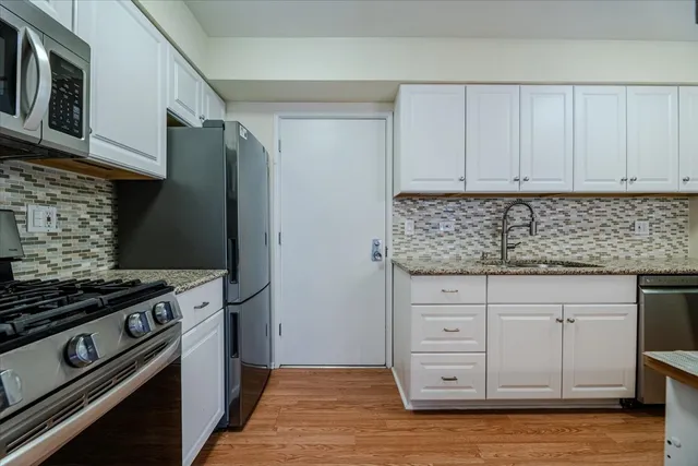 $227,999 | 4623 North Chester Avenue, Unit 110, Chicago, IL 60656