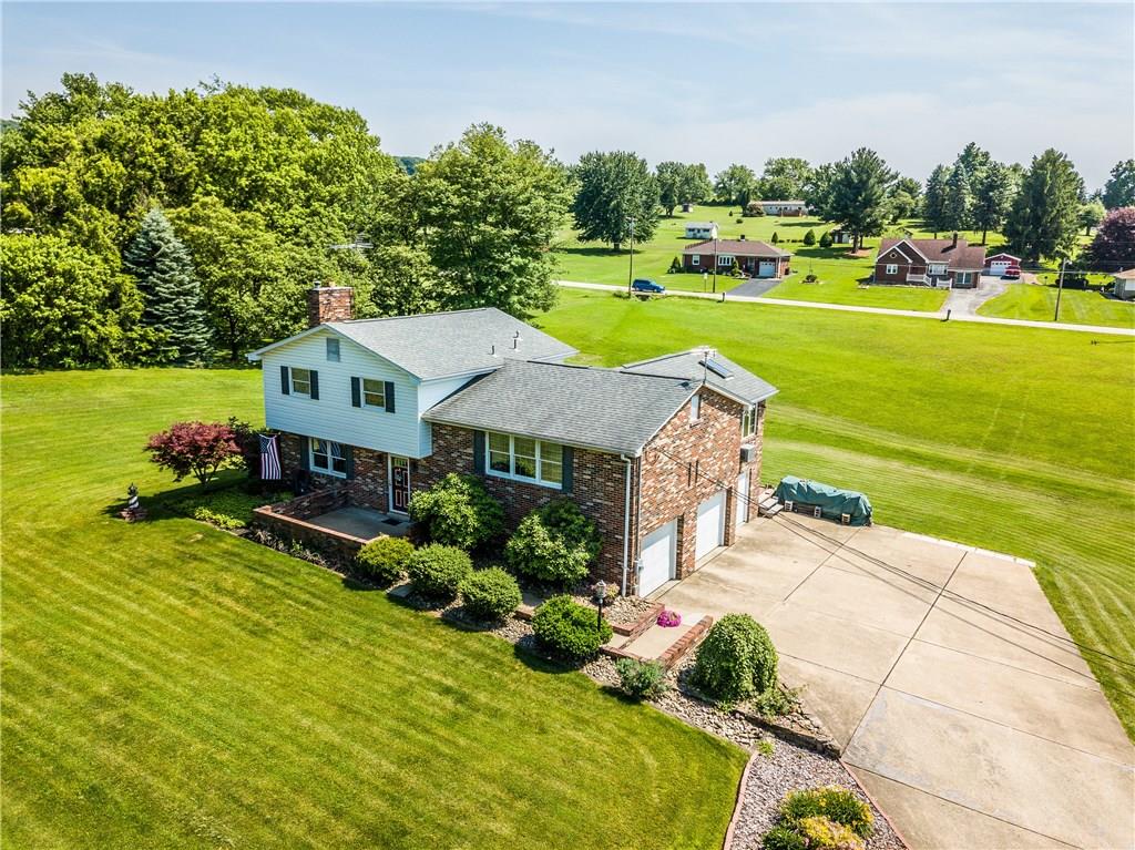 140 Mizikar Road Mount Pleasant, PA 15666 - Photo 3 of 25 Amazing Property and fantastic driveway space!
