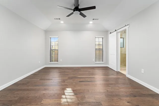 $349,900 | 2208 Spring Oak Lane, Orange, TX 77632