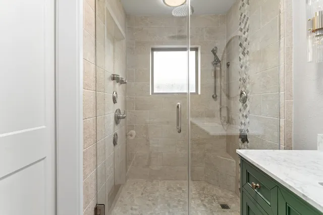 $349,900 | 2208 Spring Oak Lane, Orange, TX 77632