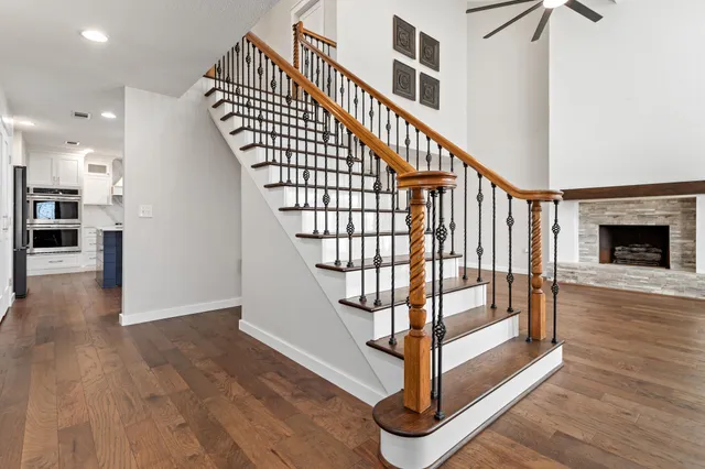 $349,900 | 2208 Spring Oak Lane, Orange, TX 77632