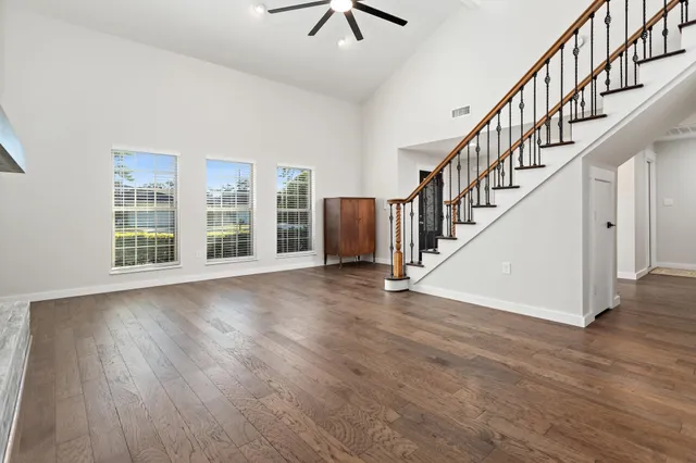 $349,900 | 2208 Spring Oak Lane, Orange, TX 77632