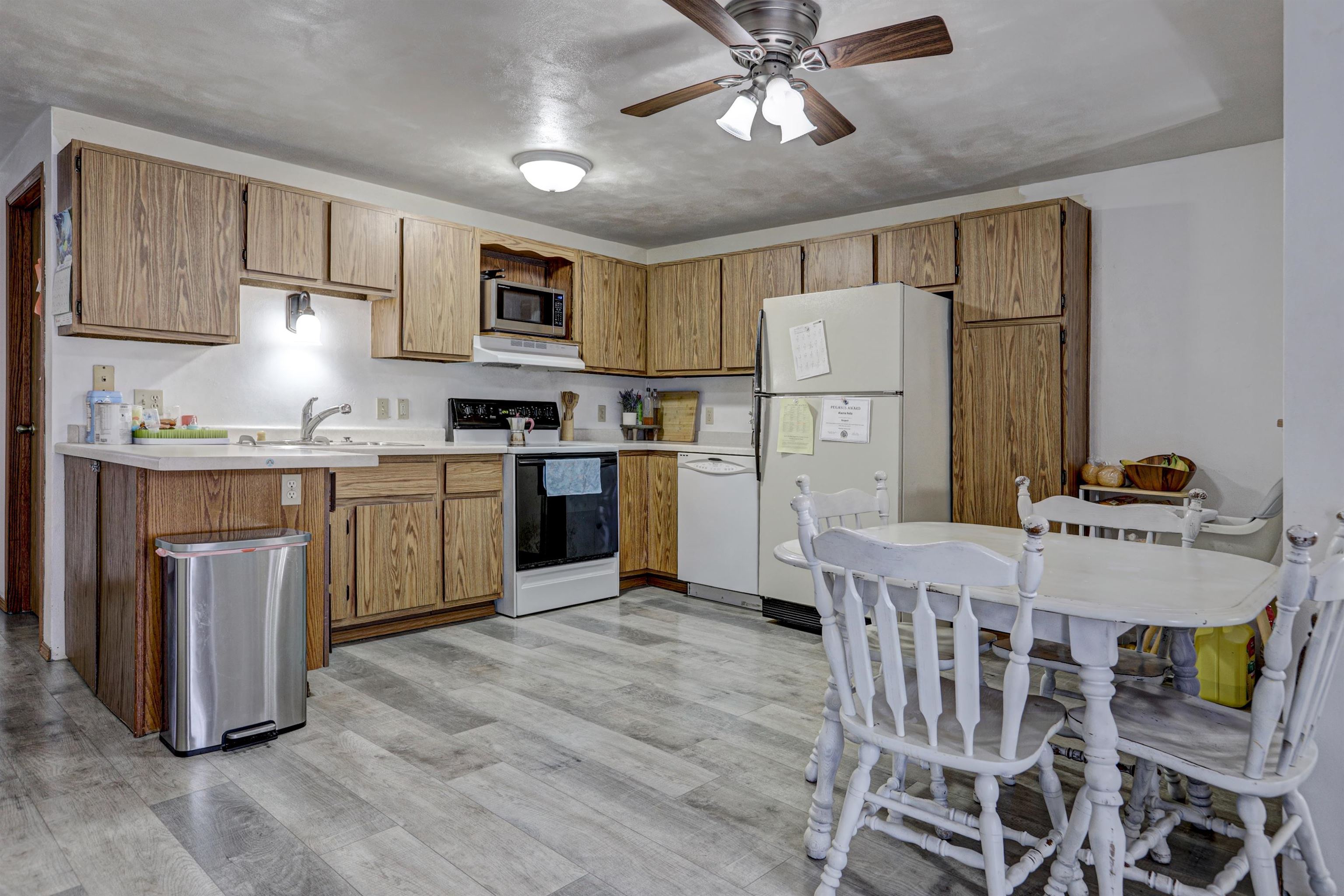 1900 West Marquette Street Appleton, WI 54914 - Photo 4 of 39