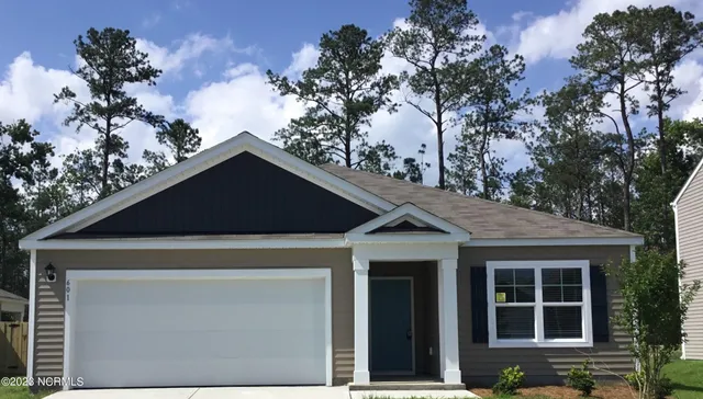 $1,845 | 601 Draymore Drive Northeast, Leland, NC 28451