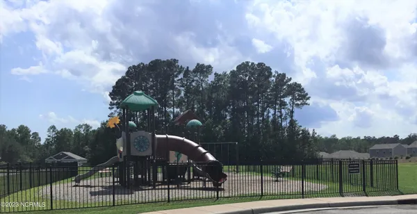 $1,845 | 601 Draymore Drive Northeast, Leland, NC 28451