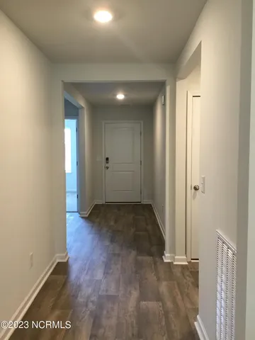 $1,845 | 601 Draymore Drive Northeast, Leland, NC 28451