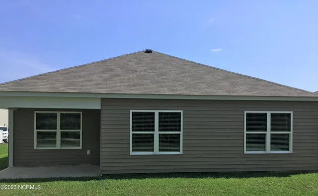 $1,845 | 601 Draymore Drive Northeast, Leland, NC 28451