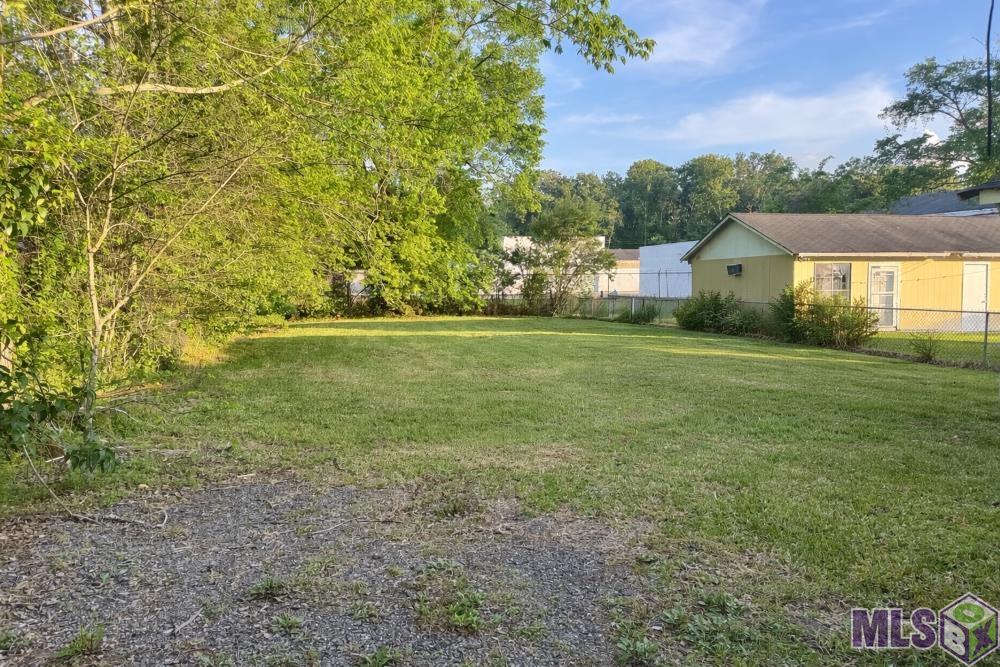 6326 Callahan Street Baton Rouge, LA 70806 - Photo 1 of 3 Backyard
