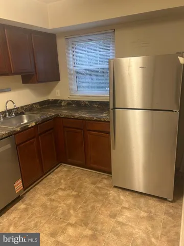 $2,100 | 50 Ramsgate Court, Unit 212 U50, Blue Bell, PA 19422