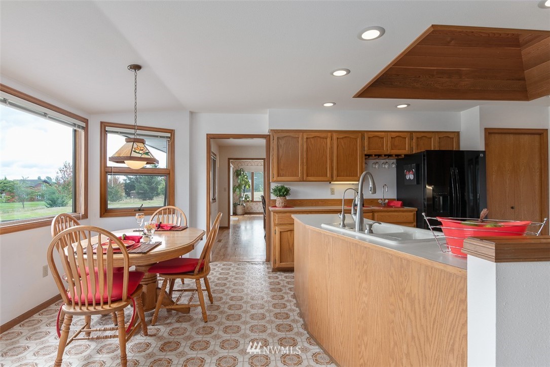 7036 Dahlberg Road Ferndale, WA 98248 - Photo 10 of 25 Gallery Image 10