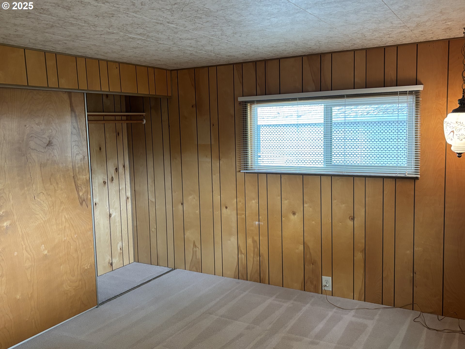 1475 Green Acres Road, Unit 41 Eugene, OR 97408 - Photo 22 of 31 Bedroom