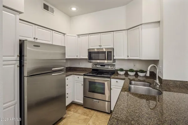 $1,750 | 4848 North 36th Street, Unit 123, Phoenix, AZ 85018