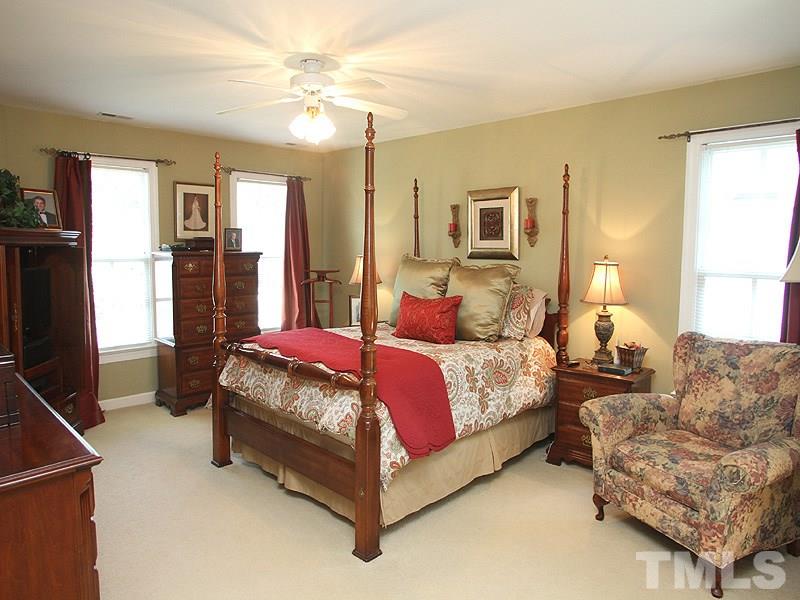 4413 Omni Place Raleigh, NC 27613 - Photo 8 of 13 Gallery Image 8