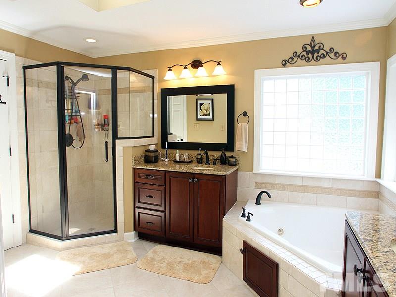 4413 Omni Place Raleigh, NC 27613 - Photo 9 of 13 Gallery Image 9