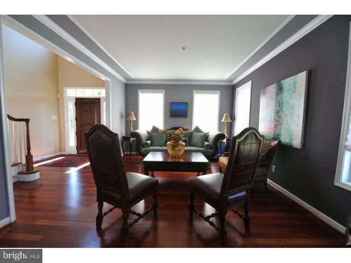 206 Media Line Road Newtown Square, PA 19073 - Photo 4 of 22 Living Room