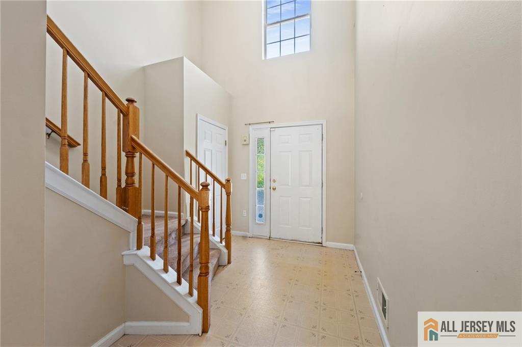 5 Edith Drive Somerset, NJ 08873 - Photo 6 of 26