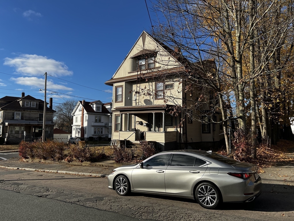 281 Spring Street Brockton, MA 02301 - Photo 4 of 9