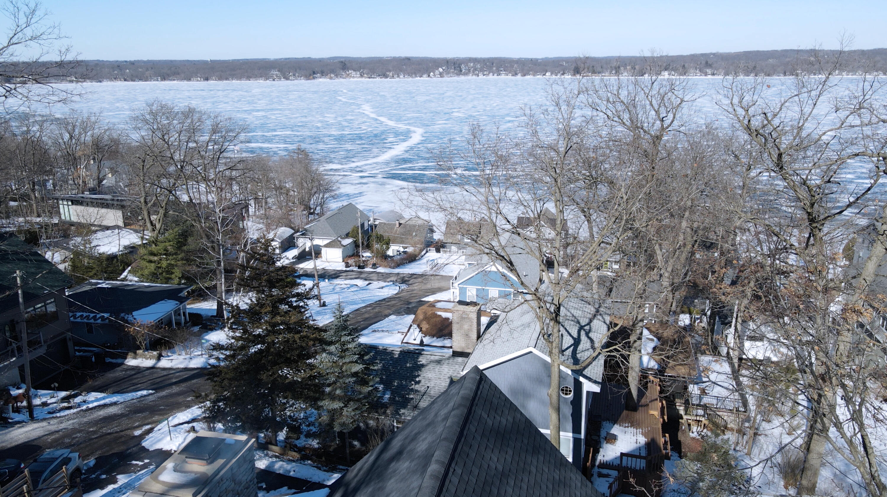 N1842 Highland Road Linn, WI 53147 - Photo 3 of 37 View of the lake