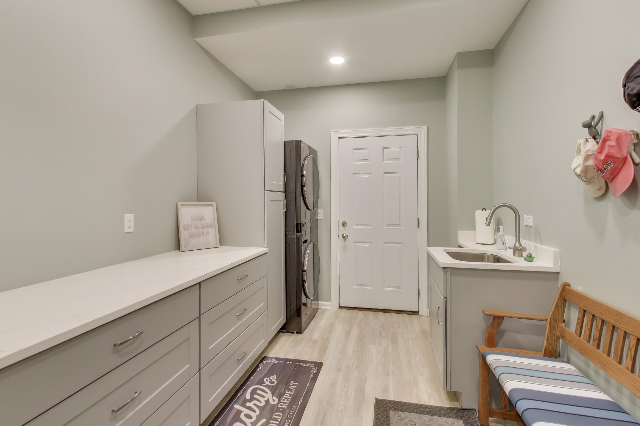 N1842 Highland Road Linn, WI 53147 - Photo 34 of 37 Mudroom/Laundry
