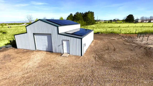 $1,160,000 | 1295 South Dawcamry Lane, Kuna, ID 83634