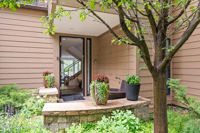 $35,000 | 155 Lone Pine Road, Unit 8, Aspen, CO 81611