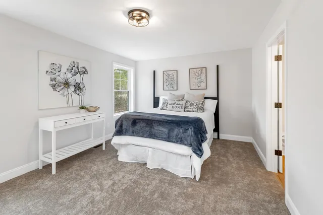 $519,000 | 13 B Mustang Drive, Unit B, Litchfield, NH 03052