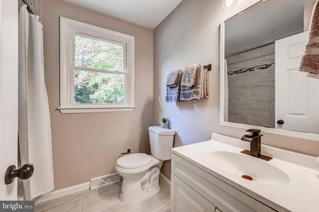 $575,000 | 2411 Clydesdale Road, Finksburg, MD 21048