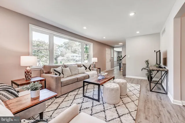 $575,000 | 2411 Clydesdale Road, Finksburg, MD 21048