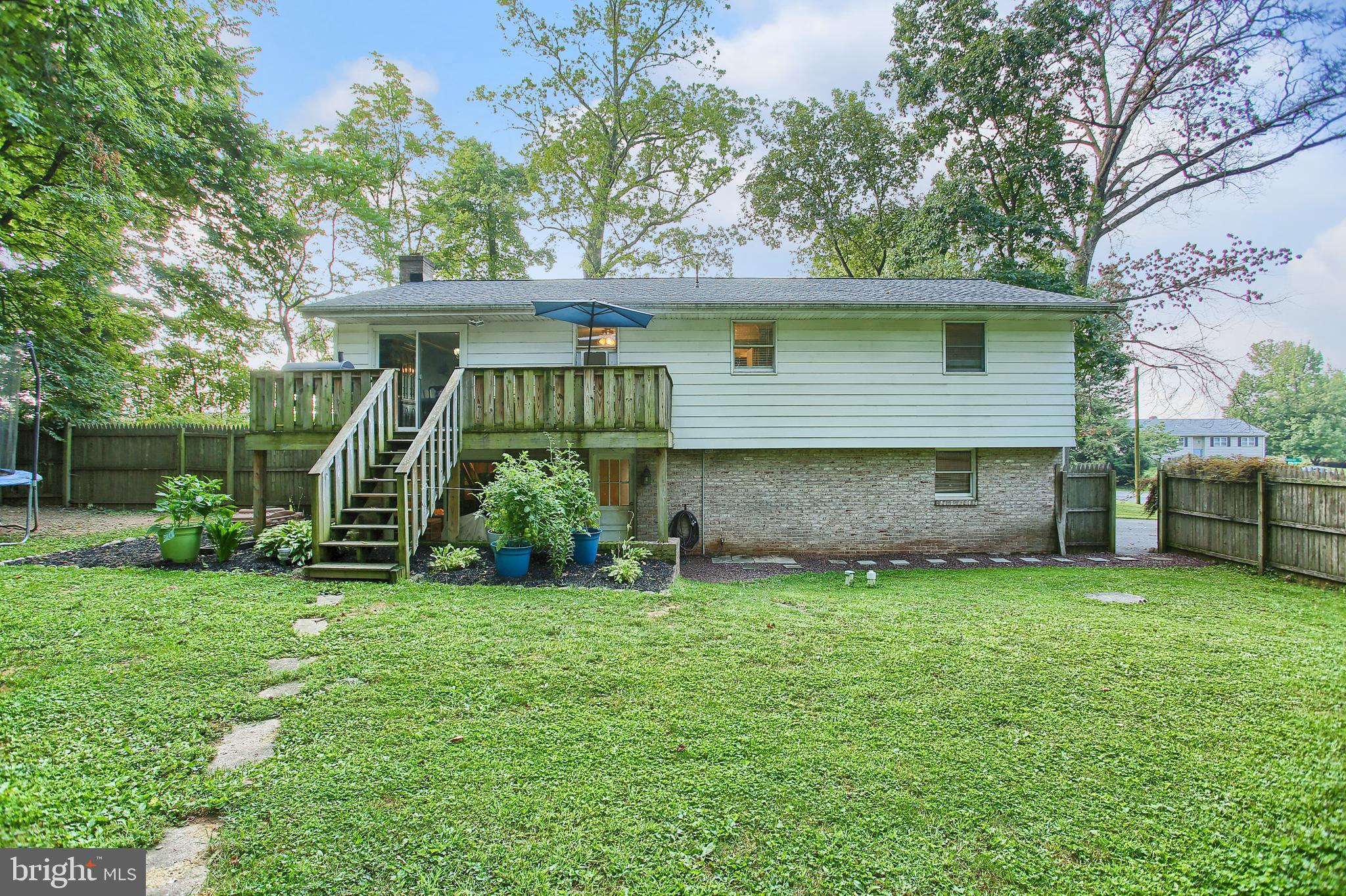 687 Amosite Road Elizabethtown, PA 17022 - Photo 25 of 29 Back of Home with upper deck and lower patio