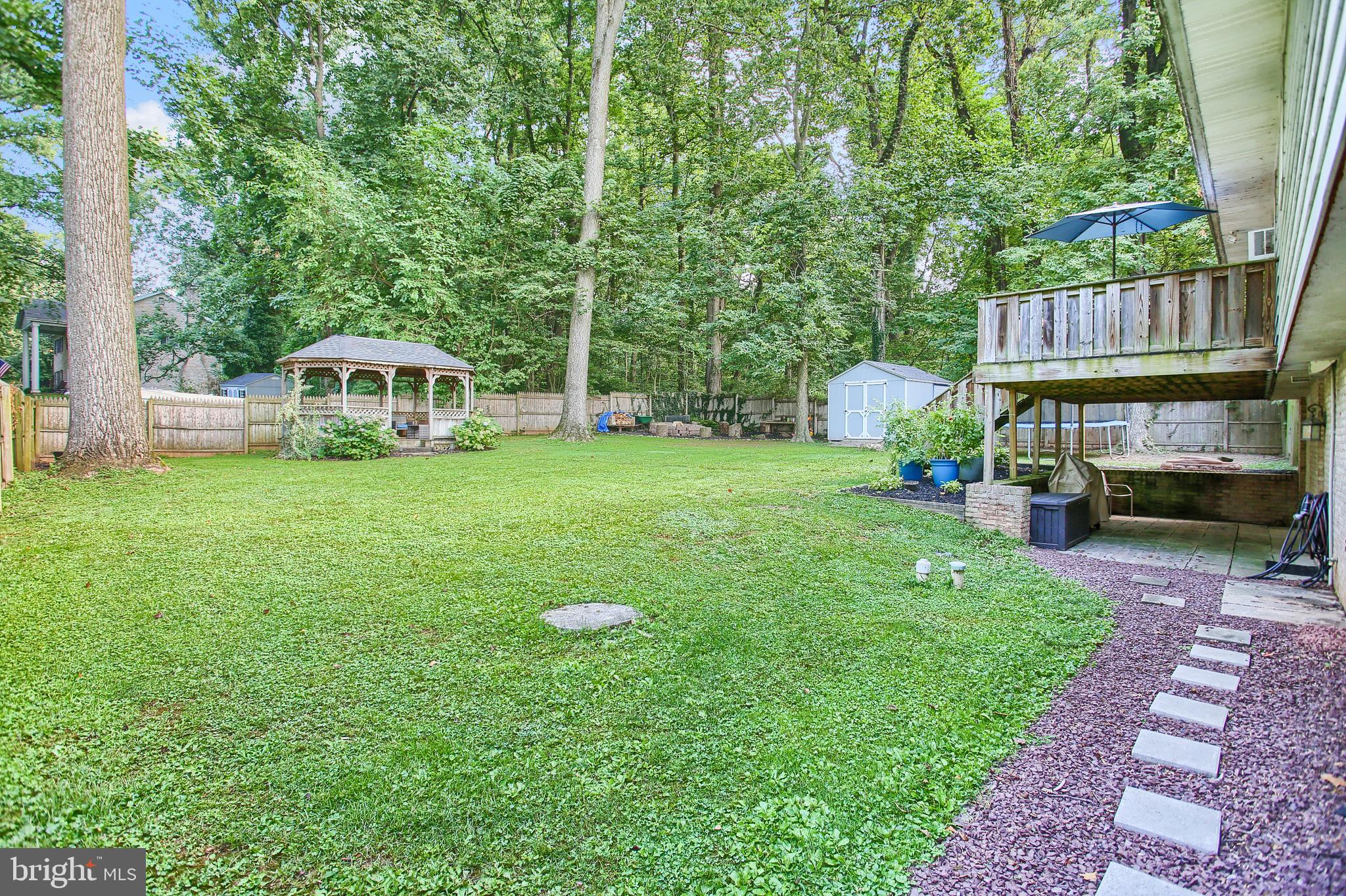 687 Amosite Road Elizabethtown, PA 17022 - Photo 27 of 29 Back yard, view 2