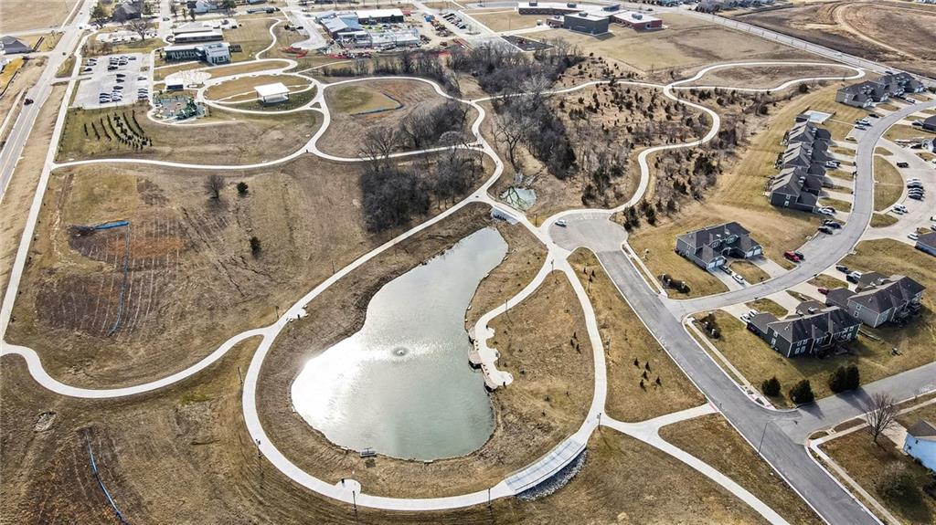 16019 Cedar Street Basehor, KS 66007 - Photo 27 of 33