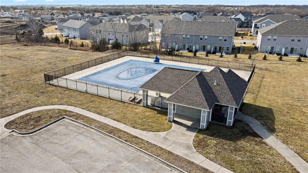 16019 Cedar Street Basehor, KS 66007 - Photo 31 of 33