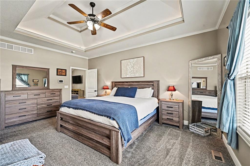 16019 Cedar Street Basehor, KS 66007 - Photo 10 of 33