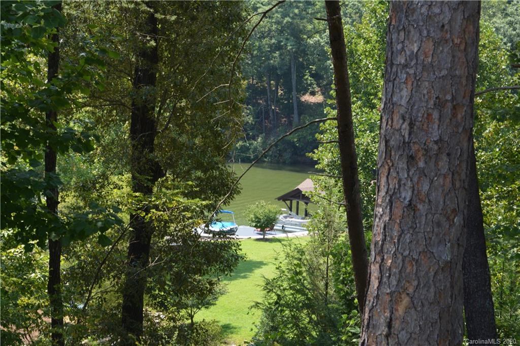 222 Chapel Point Road, Unit 27 Lake Lure, NC 28746 - Photo 5 of 36 Gallery Image 5