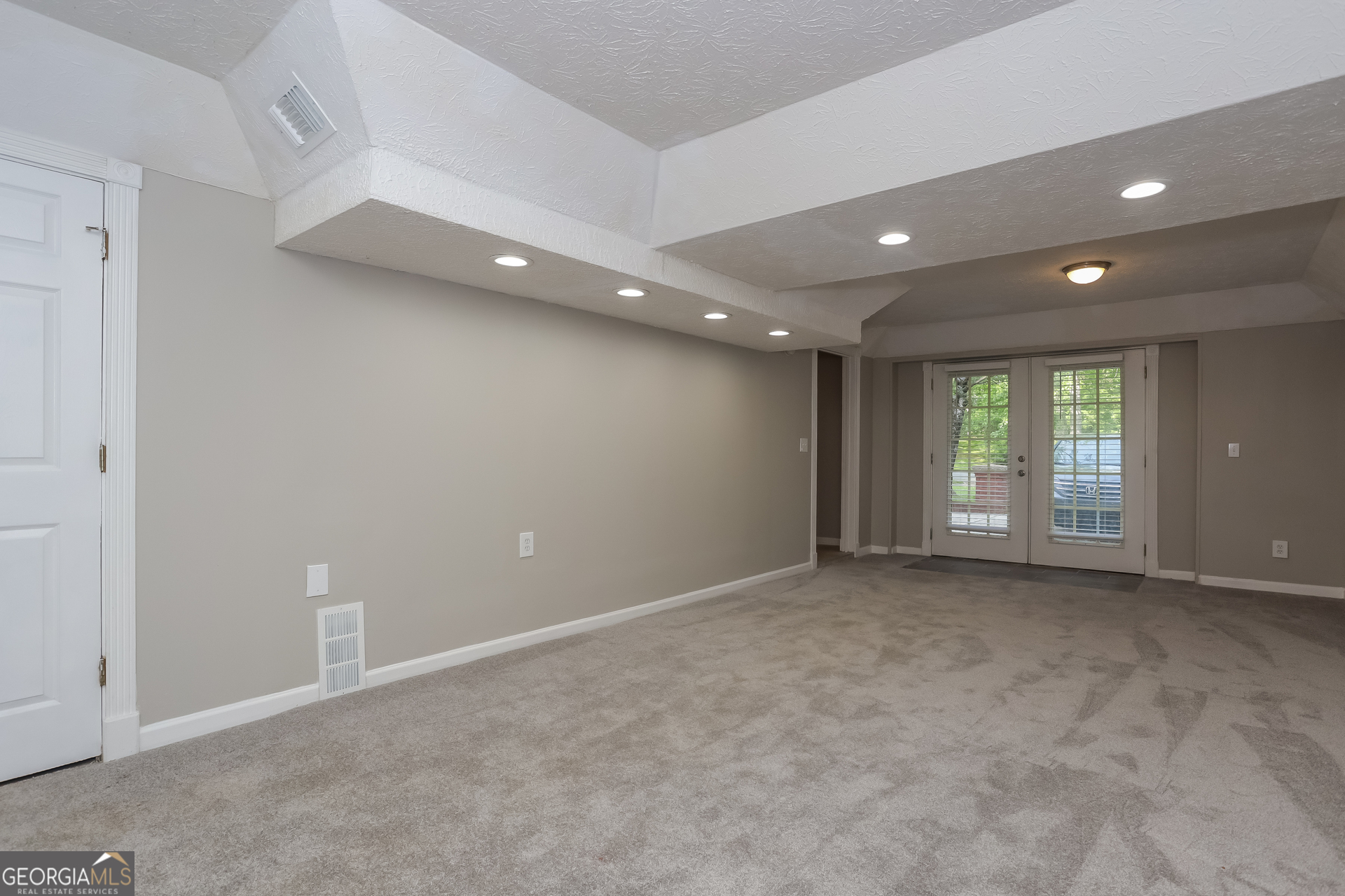 147 Acorn Drive Dallas, GA 30157 - Photo 5 of 17