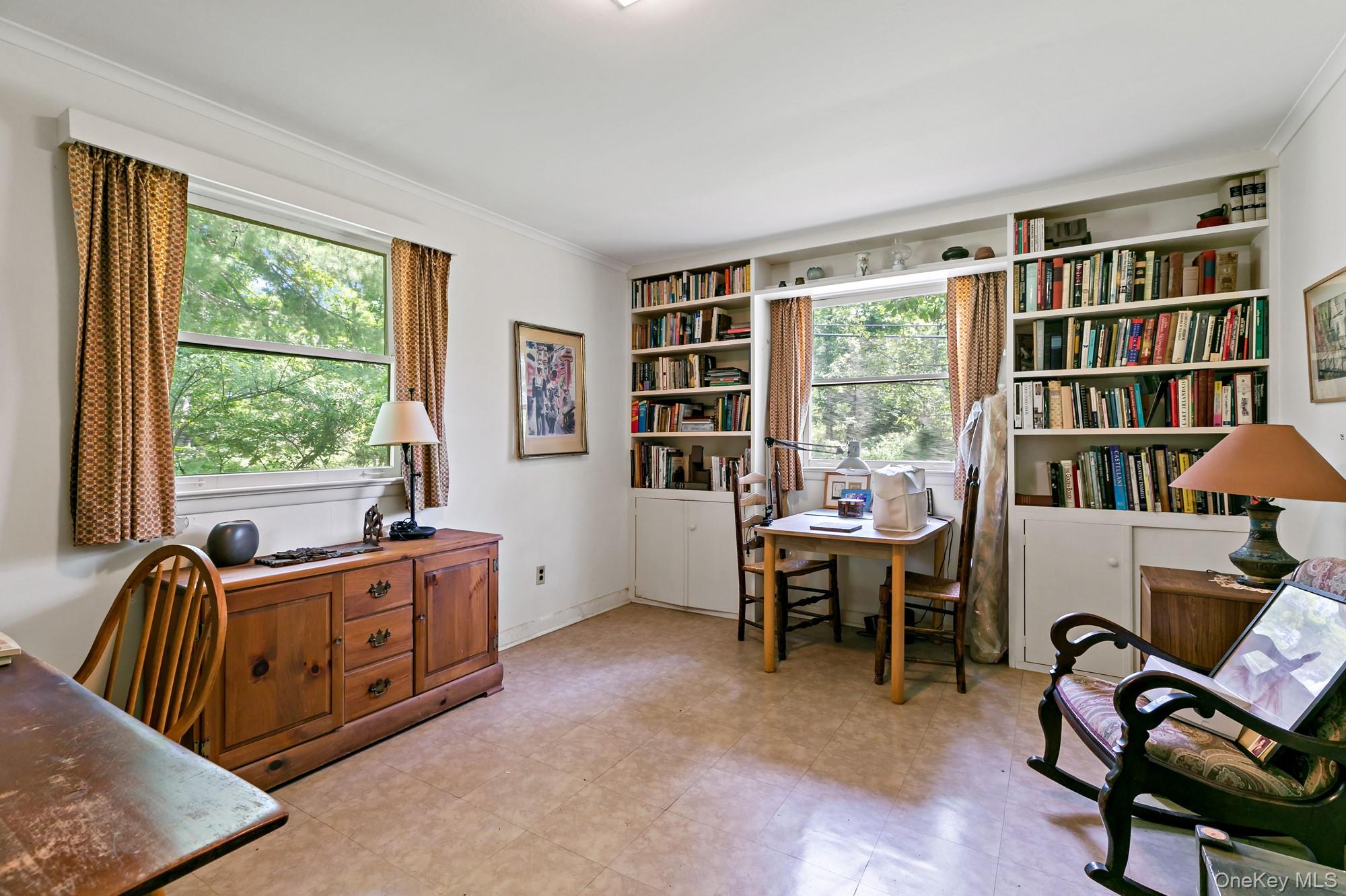 538 Croton Heights Road Yorktown Heights, NY 10598 - Photo 14 of 24 Third bedroom being used as library/office.