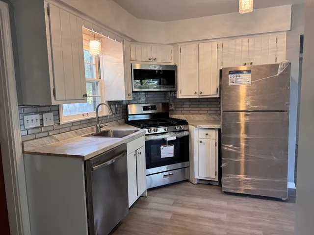 $229,900 | 2336 West Lawn Avenue, Milwaukee, WI 53209