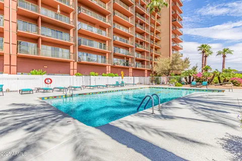 $159,000 | 4750 North Central Avenue, Unit 7B, Phoenix, AZ 85012