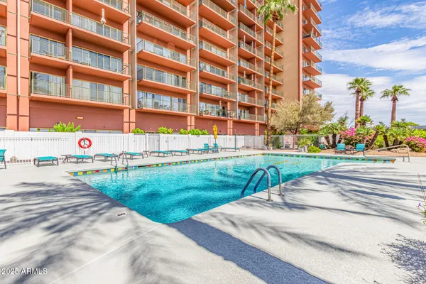 $150,000 | 4750 North Central Avenue, Unit 7B, Phoenix, AZ 85012