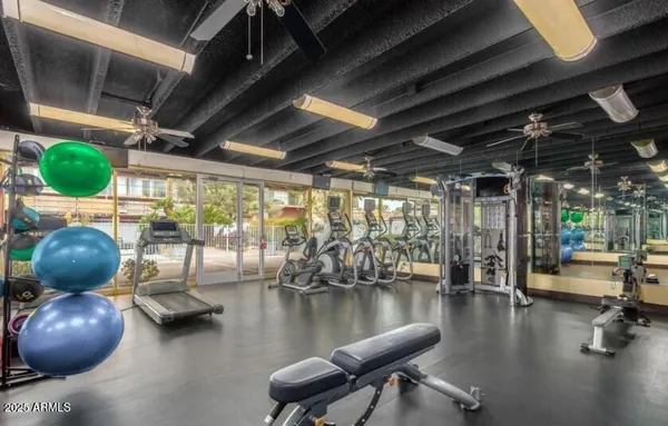 $150,000 | 4750 North Central Avenue, Unit 7B, Phoenix, AZ 85012