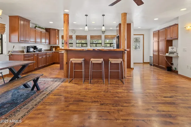 $665,000 | 2802 Zane Grey Boulevard, Overgaard, AZ 85933