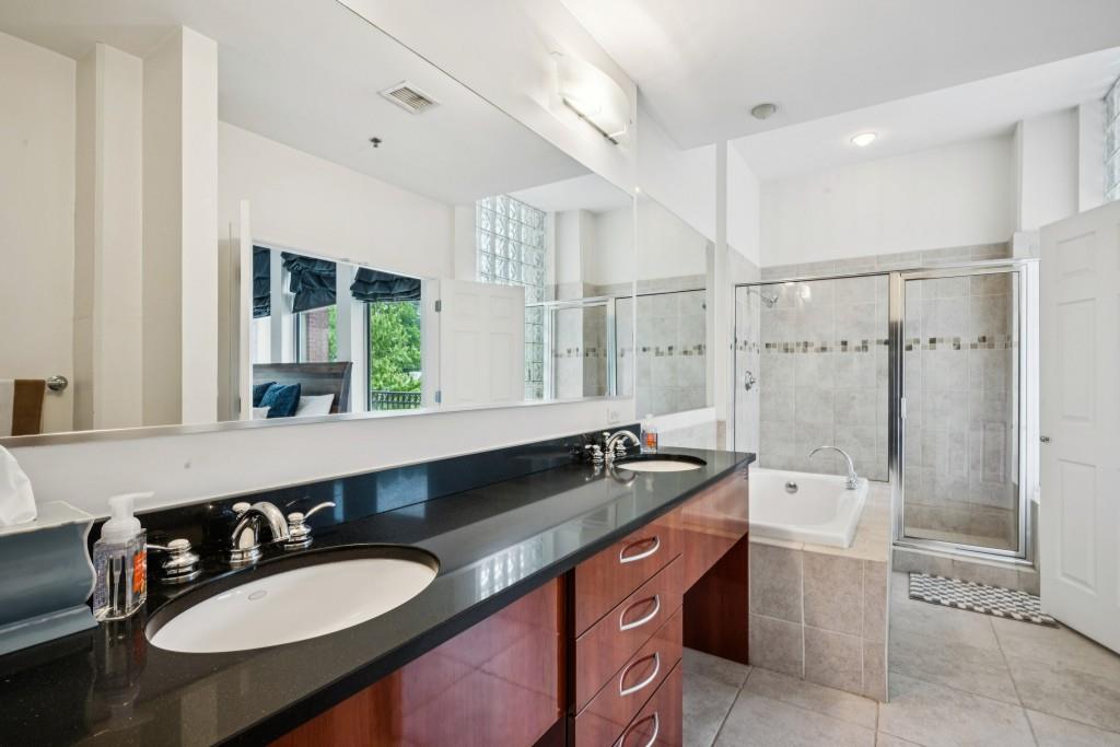 3820 Roswell Road Northeast, Unit 308 Atlanta, GA 30342 - Photo 15 of 41