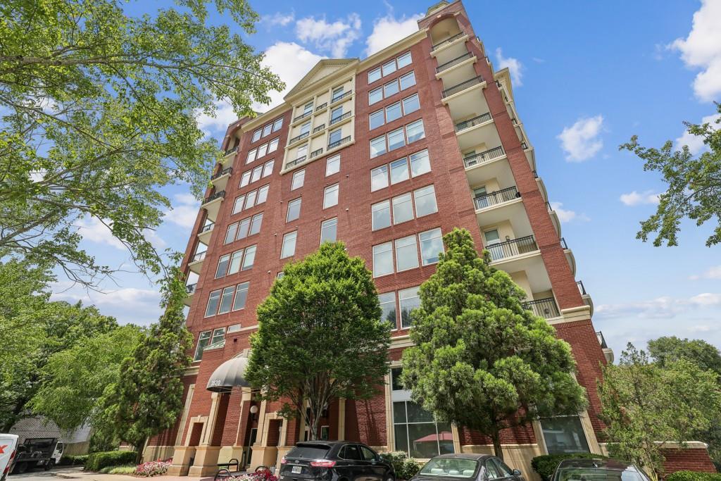 3820 Roswell Road Northeast, Unit 308 Atlanta, GA 30342 - Photo 2 of 41