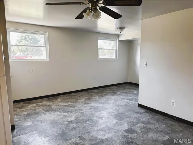 $200,000 | 52 Villa Drive, Granite City, IL 62040