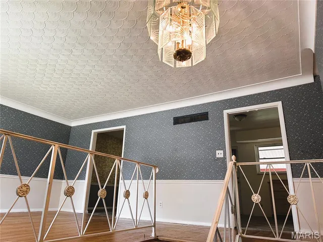 $200,000 | 52 Villa Drive, Granite City, IL 62040