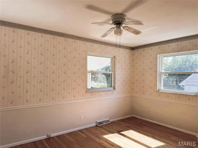 $200,000 | 52 Villa Drive, Granite City, IL 62040