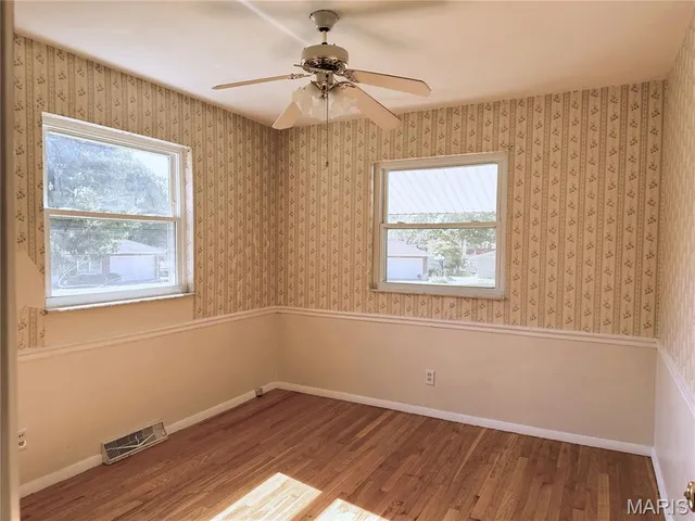 $200,000 | 52 Villa Drive, Granite City, IL 62040