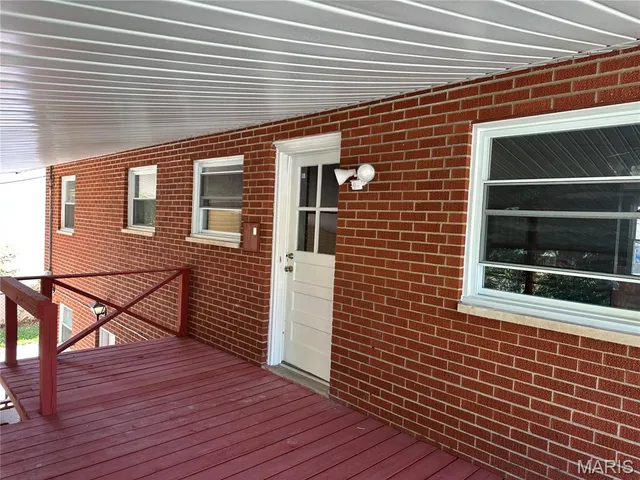 $200,000 | 52 Villa Drive, Granite City, IL 62040